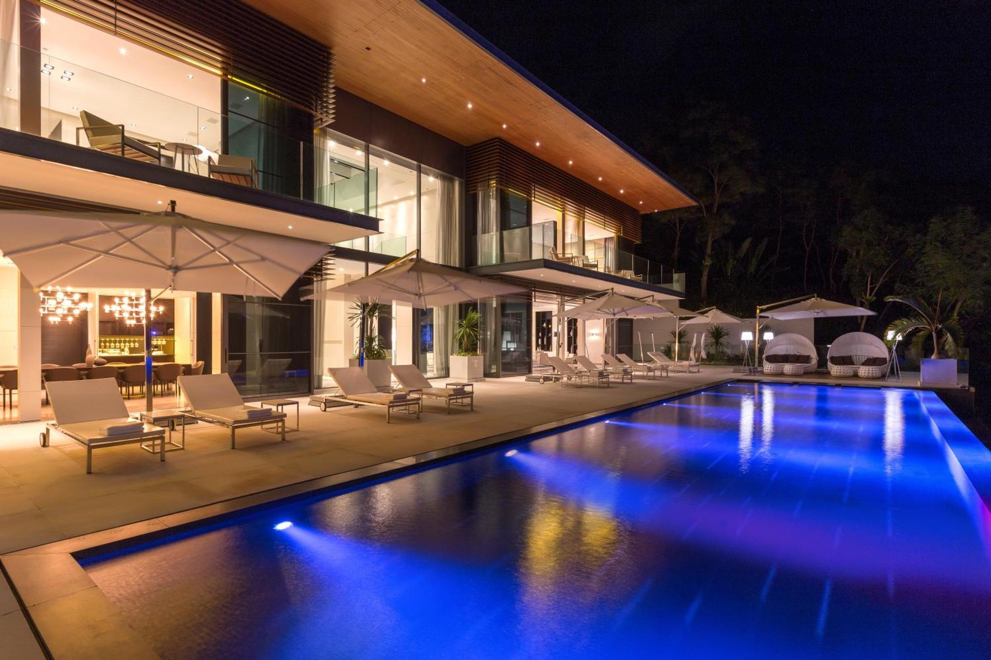 Villa Cliff