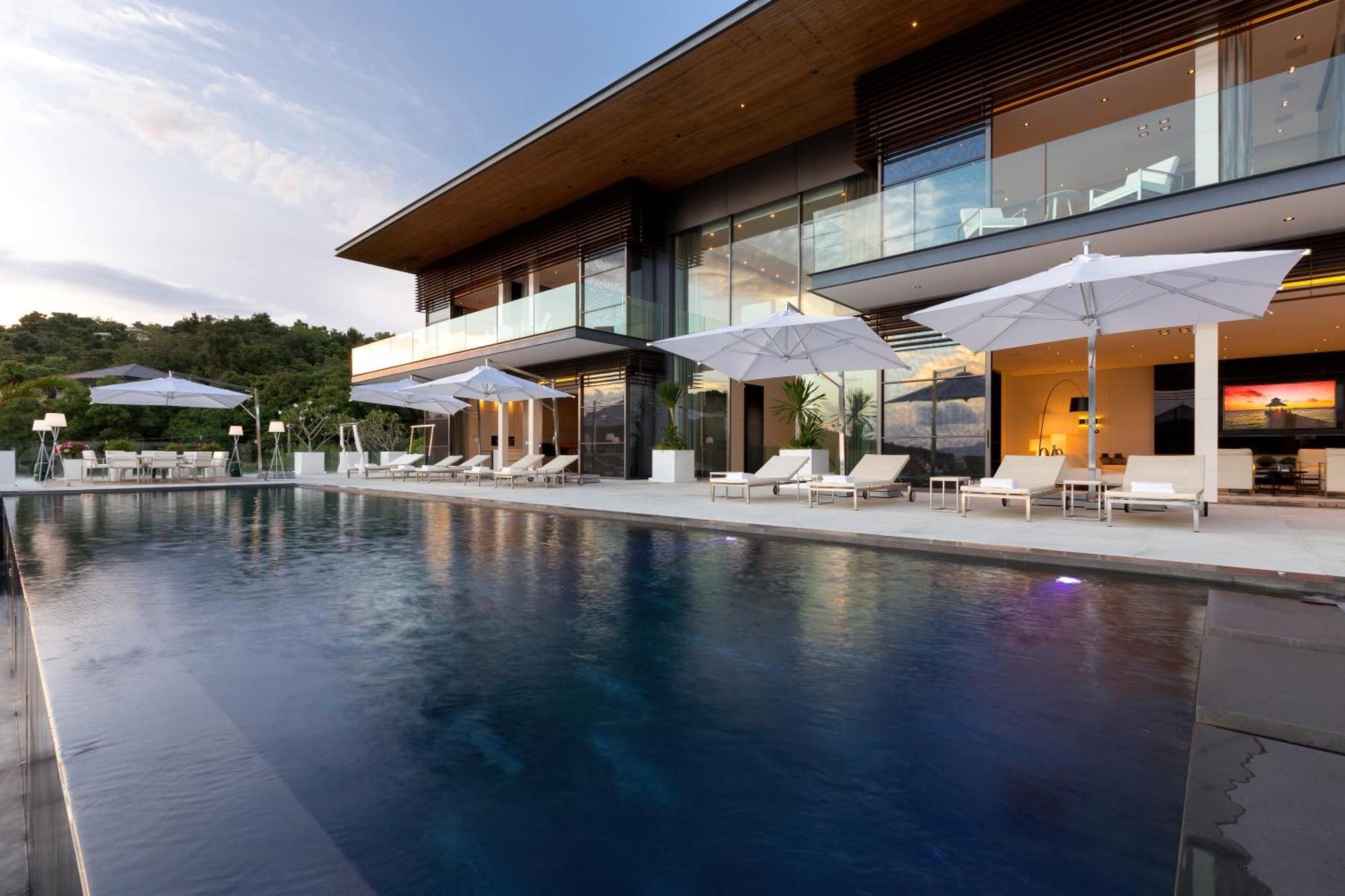 Villa Cliff